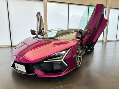 LAMBORGHINI REVUELTO - 1