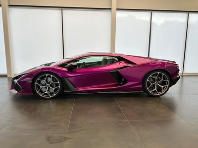 LAMBORGHINI REVUELTO - 4
