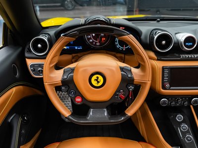 FERRARI CALIFORNIA - 8