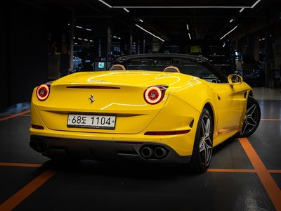 FERRARI CALIFORNIA - 3