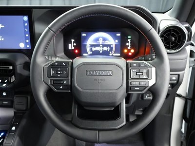 صورة مصغرة 13 لـ 2025 Toyota LAND CRUISER 250
