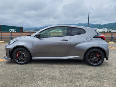 2026 Toyota GR YARIS — фото 2