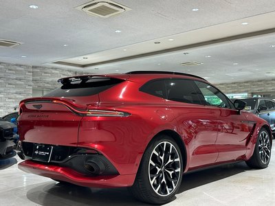 صورة 15 لـ 2021 Aston Martin DBX