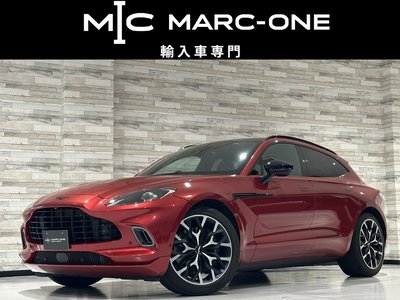 2021 Aston Martin DBX photo 1
