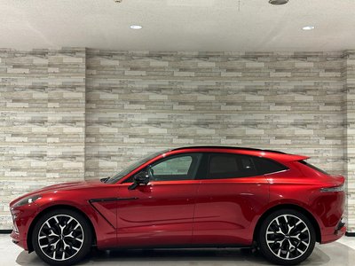 صورة 16 لـ 2021 Aston Martin DBX
