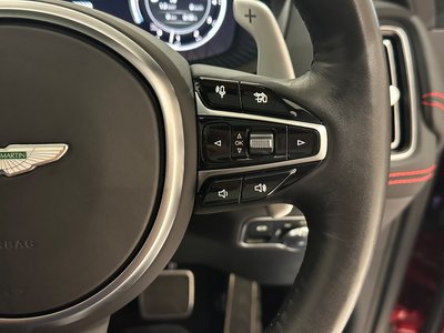 صورة 34 لـ 2021 Aston Martin DBX