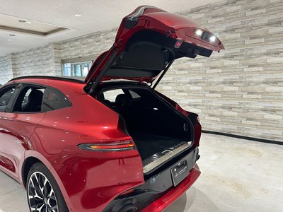 صورة 21 لـ 2021 Aston Martin DBX