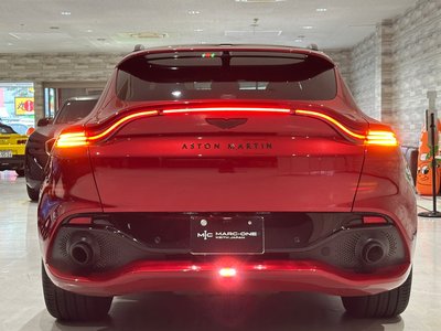 صورة 13 لـ 2021 Aston Martin DBX