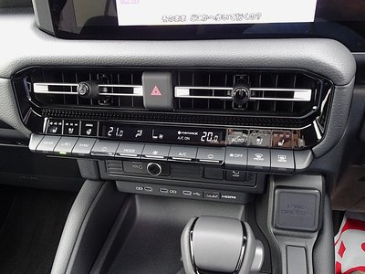 2025 Toyota LAND CRUISER 250 — миниатюра 13
