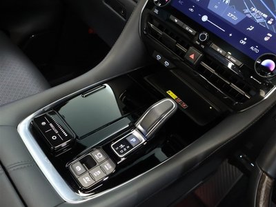 2023 Toyota ALPHARD — миниатюра 16