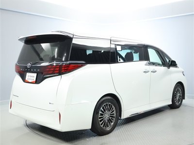 صورة 3 لـ 2023 Toyota ALPHARD