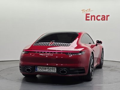 PORSCHE 911 - 4