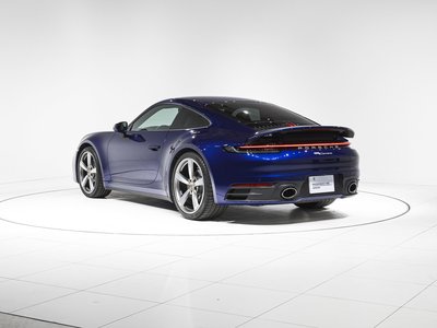 PORSCHE 911 - 8