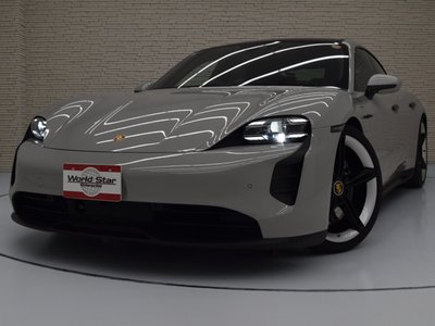 صورة 5 لـ 2023 Porsche TAYCAN