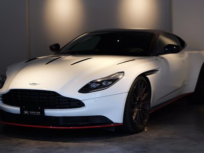 ASTON MARTIN DB11