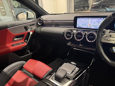 2022 Mercedes-BENZ A-CLASS AMG thumbnail 33