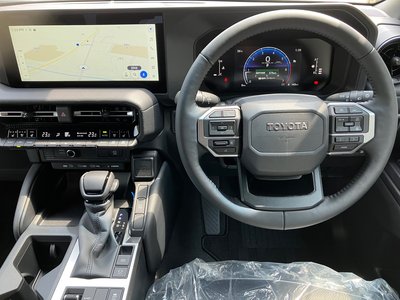 TOYOTA LAND CRUISER 250 - 8