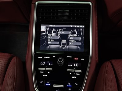 2023 Porsche PANAMERA — миниатюра 24