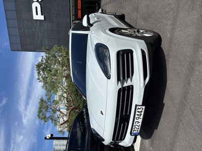 صورة 1 لـ 2019 Porsche CAYENNE