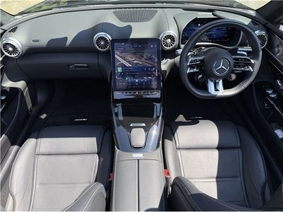 صورة 2 لـ 2023 Mercedes-BENZ SL AMG