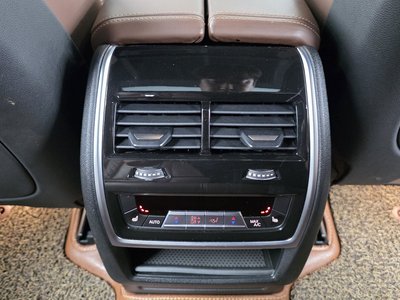 صورة مصغرة 18 لـ 2021 BMW X5