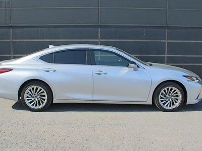 LEXUS ES - 7
