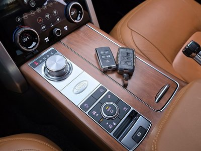 LAND ROVER RANGE ROVER - 9