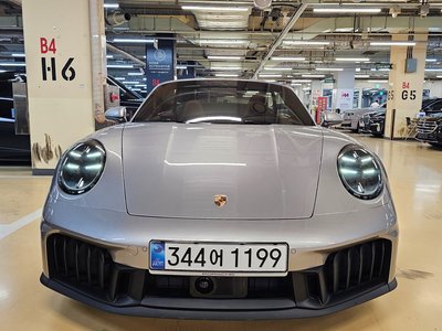 PORSCHE 911 - 1