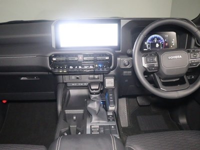 2025 Toyota LAND CRUISER 250 — фото 2