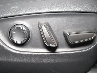 2025 Toyota LAND CRUISER 250 — миниатюра 11