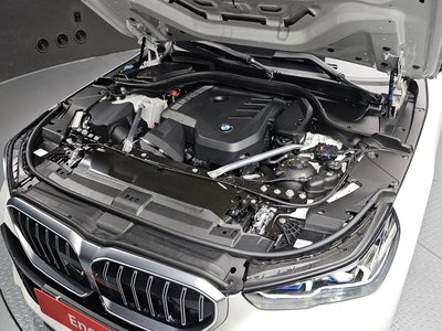 BMW 5 SERIES - 7