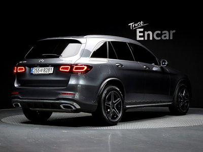 MERCEDES-BENZ GLC - 4