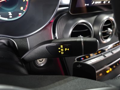 MERCEDES-BENZ GLC - 9