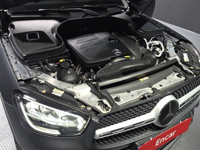 MERCEDES-BENZ GLC - 7