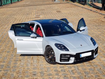 PORSCHE PANAMERA - 6