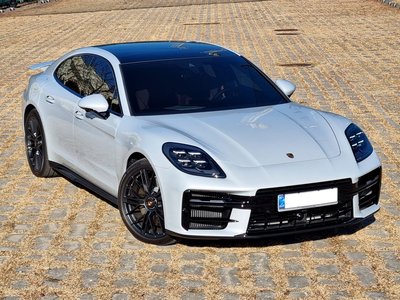 PORSCHE PANAMERA - 7