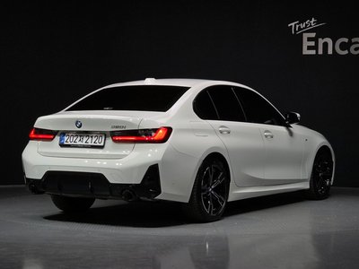 BMW 3 SERIES - 4