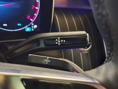 MERCEDES-BENZ GLC - 9