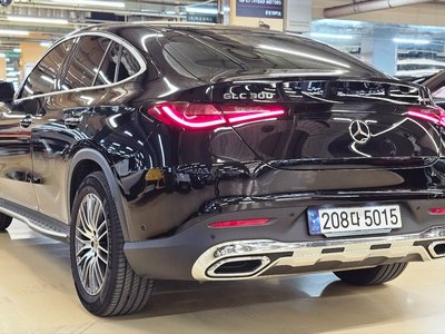 MERCEDES-BENZ GLC - 4