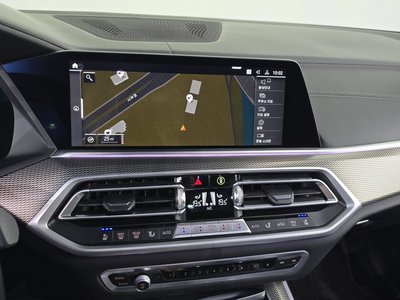 2022 BMW X5 thumbnail 18