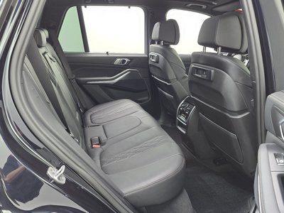 2022 BMW X5 thumbnail 25