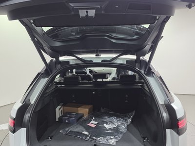 صورة مصغرة 30 لـ 2026 LAND Rover RANGE ROVER VELAR