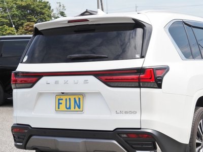 صورة مصغرة 77 لـ 2023 Lexus LX