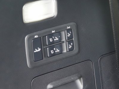 صورة مصغرة 38 لـ 2023 Lexus LX