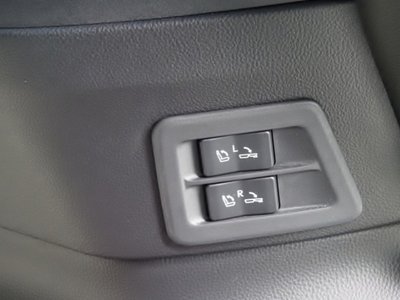 صورة مصغرة 36 لـ 2023 Lexus LX