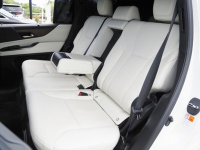 صورة مصغرة 29 لـ 2023 Lexus LX