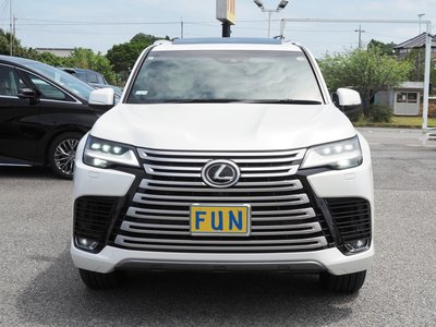 LEXUS LX - 2
