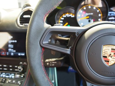 2025 Porsche 718 SPYDER thumbnail 36