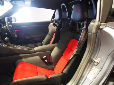 2025 Porsche 718 SPYDER thumbnail 48