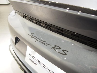 2025 Porsche 718 SPYDER thumbnail 19